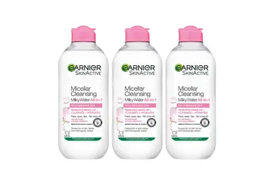 Garnier Skin Active Micellar Cleansing Milky Water Micelarne mleczko oczyszczające - Skóra sucha i wrażliwa 400ml - 3 sztuki
