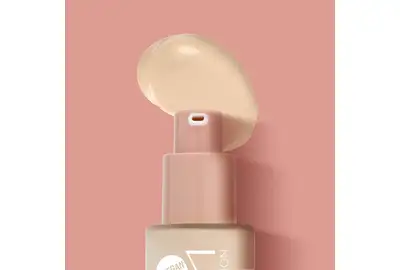NAM Smart Flawless Podkład kryjąco-matujący do twarzy - 02N Naked 30ml