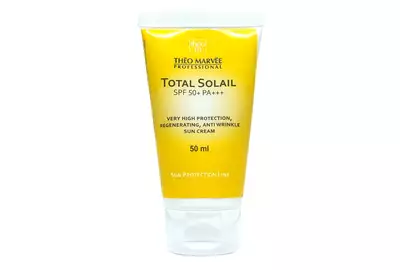 Theo Marvee Total Solail SPF50+ Krem ochronny nawilżający przeciwsłoneczny 50ml