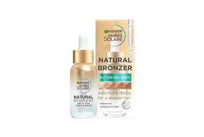 Garnier Ambre Solaire Natural Bronzer Self-Tan Kropelki samoopalające do twarzy 30ml
