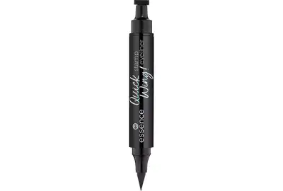 ESSENCE EYELINER STAMP QUICK WING!